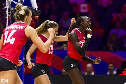 Photo 295 de l'album Ligue des Nations de Volleyball (VNL) – Jour 5 – Québec 2026