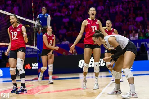 Photo 286 de l'album Ligue des Nations de Volleyball (VNL) – Jour 5 – Québec 2026