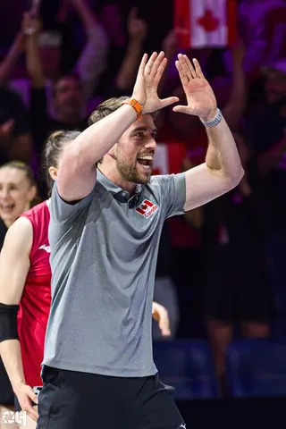 Photo 360 de l'album Ligue des Nations de Volleyball (VNL) – Jour 5 – Québec 2026