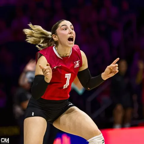 Photo 206 de l'album Ligue des Nations de Volleyball (VNL) – Jour 5 – Québec 2026