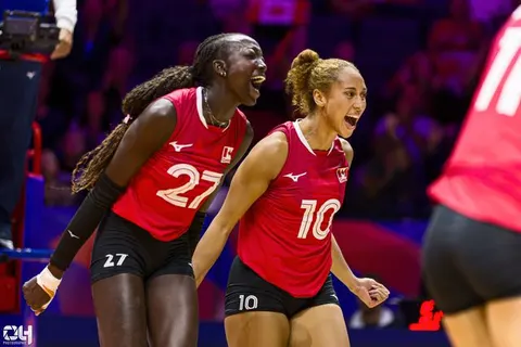 Photo 386 de l'album Ligue des Nations de Volleyball (VNL) – Jour 5 – Québec 2026