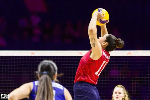 Photo 20 de l'album Ligue des Nations de Volleyball (VNL) – Jour 5 – Québec 2026