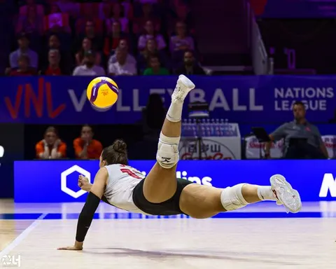 Photo 264 de l'album Ligue des Nations de Volleyball (VNL) – Jour 5 – Québec 2026