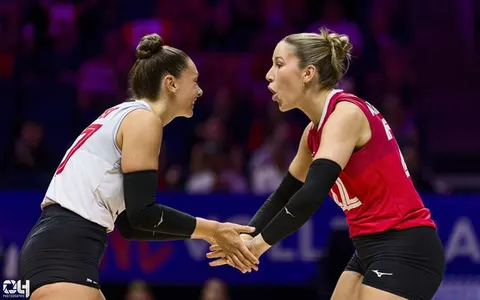 Photo 263 de l'album Ligue des Nations de Volleyball (VNL) – Jour 5 – Québec 2026