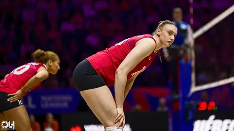 Photo 181 de l'album Ligue des Nations de Volleyball (VNL) – Jour 5 – Québec 2026