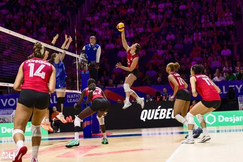 Photo 367 de l'album Ligue des Nations de Volleyball (VNL) – Jour 5 – Québec 2026