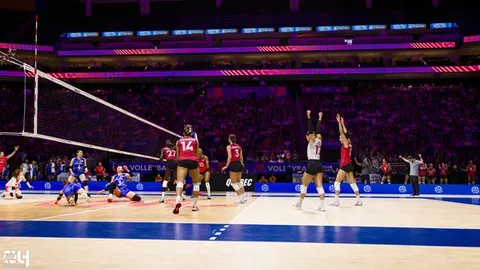 Photo 378 de l'album Ligue des Nations de Volleyball (VNL) – Jour 5 – Québec 2026