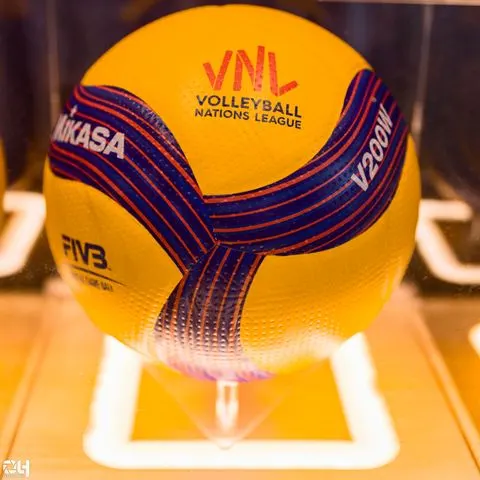 Photo 5 de l'album Ligue des Nations de Volleyball (VNL) – Jour 5 – Québec 2026