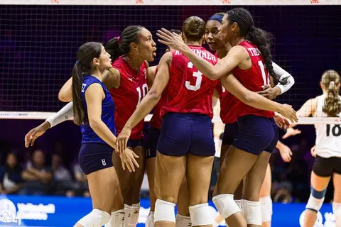 Photo 29 de l'album Ligue des Nations de Volleyball (VNL) – Jour 5 – Québec 2026