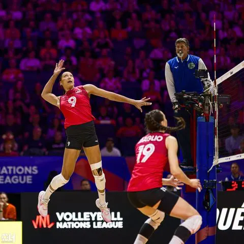 Photo 170 de l'album Ligue des Nations de Volleyball (VNL) – Jour 5 – Québec 2026