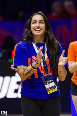 Photo 280 de l'album Ligue des Nations de Volleyball (VNL) – Jour 5 – Québec 2026