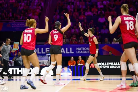 Photo 180 de l'album Ligue des Nations de Volleyball (VNL) – Jour 5 – Québec 2026