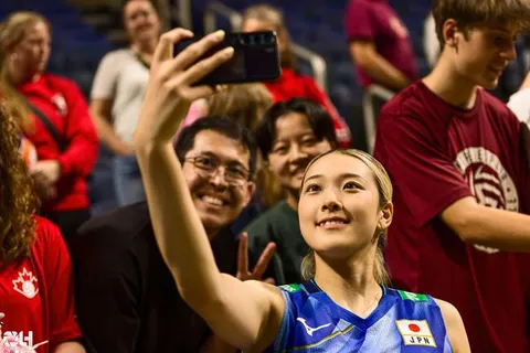 Photo 411 de l'album Ligue des Nations de Volleyball (VNL) – Jour 5 – Québec 2026