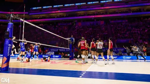 Photo 380 de l'album Ligue des Nations de Volleyball (VNL) – Jour 5 – Québec 2026