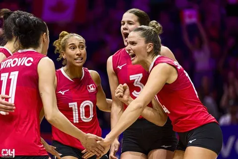 Photo 348 de l'album Ligue des Nations de Volleyball (VNL) – Jour 5 – Québec 2026