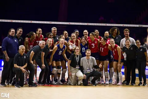 Photo 109 de l'album Ligue des Nations de Volleyball (VNL) – Jour 5 – Québec 2026