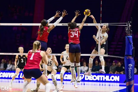 Photo 78 de l'album Ligue des Nations de Volleyball (VNL) – Jour 5 – Québec 2026