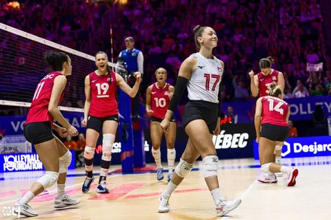 Photo 347 de l'album Ligue des Nations de Volleyball (VNL) – Jour 5 – Québec 2026