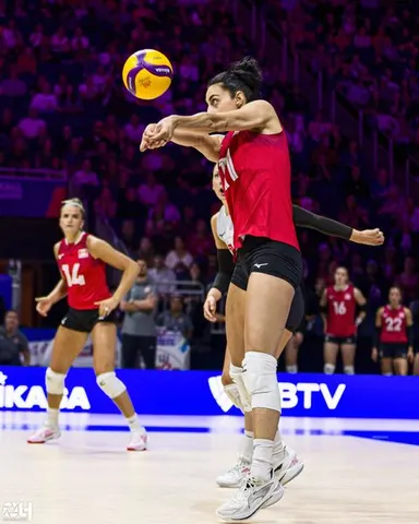Photo 352 de l'album Ligue des Nations de Volleyball (VNL) – Jour 5 – Québec 2026
