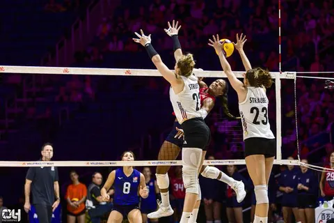 Photo 64 de l'album Ligue des Nations de Volleyball (VNL) – Jour 5 – Québec 2026