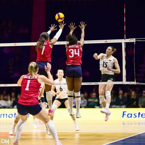 Photo 73 de l'album Ligue des Nations de Volleyball (VNL) – Jour 5 – Québec 2026