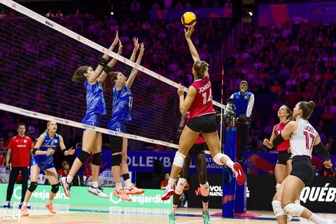Photo 216 de l'album Ligue des Nations de Volleyball (VNL) – Jour 5 – Québec 2026