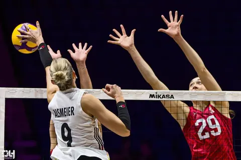 Photo 67 de l'album Ligue des Nations de Volleyball (VNL) – Jour 5 – Québec 2026