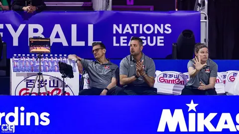 Photo 389 de l'album Ligue des Nations de Volleyball (VNL) – Jour 5 – Québec 2026
