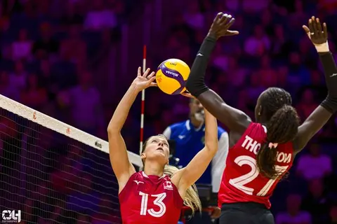 Photo 288 de l'album Ligue des Nations de Volleyball (VNL) – Jour 5 – Québec 2026