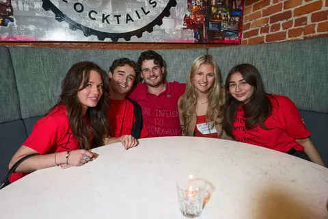 Photo 30 de l'album Red Flag Party — Médecine × Médecine dentaire, Université Laval