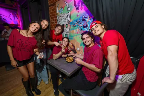 Photo 26 de l'album Red Flag Party — Médecine × Médecine dentaire, Université Laval