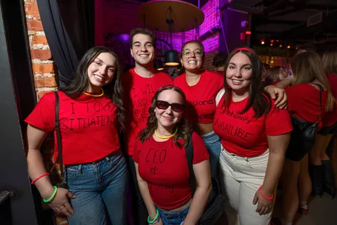 Photo 39 de l'album Red Flag Party — Médecine × Médecine dentaire, Université Laval