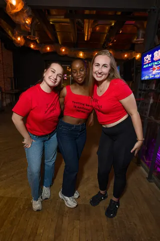 Photo 47 de l'album Red Flag Party — Médecine × Médecine dentaire, Université Laval